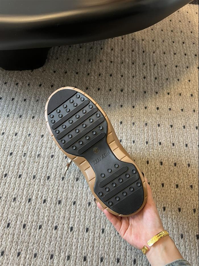 20251128164350267 320